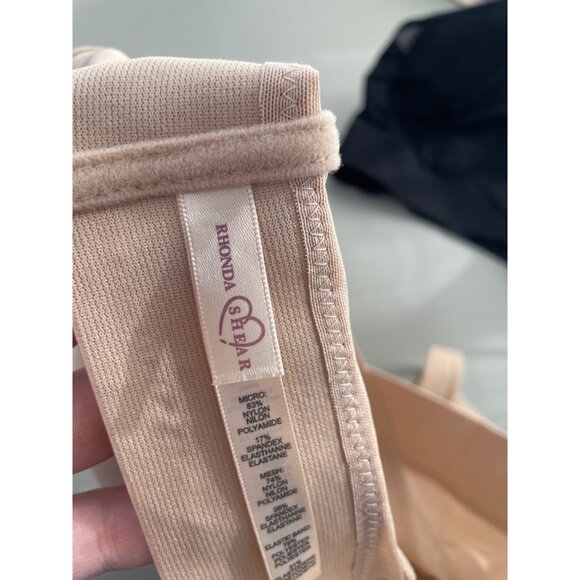 Rhonda Shear 2 Pk Molded Cup Bra with Wrap Back Size 1X Black Beige Comfy 658.13 - Picture 5 of 10